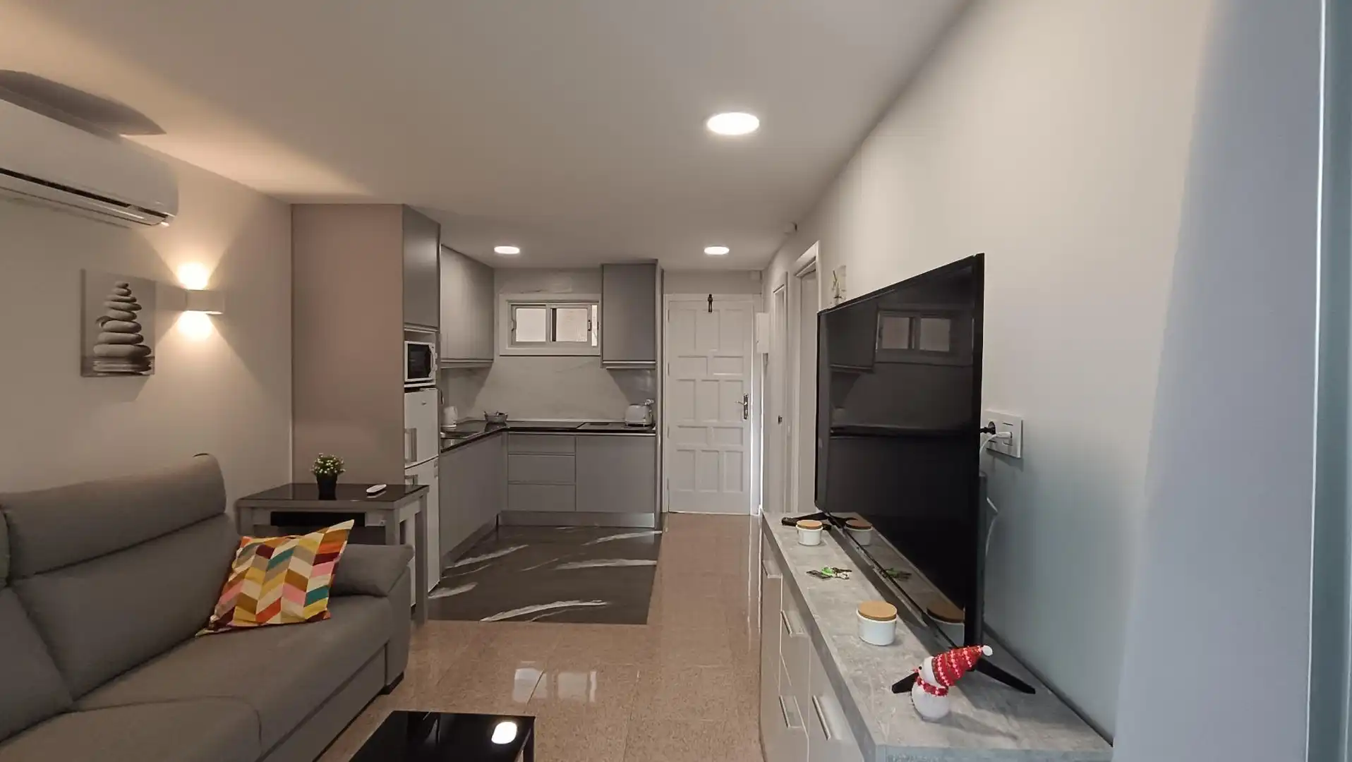 Cuina de Apartament en venda en San Bartolomé de Tirajana amb Aire condicionat, Terrassa i Moblat
