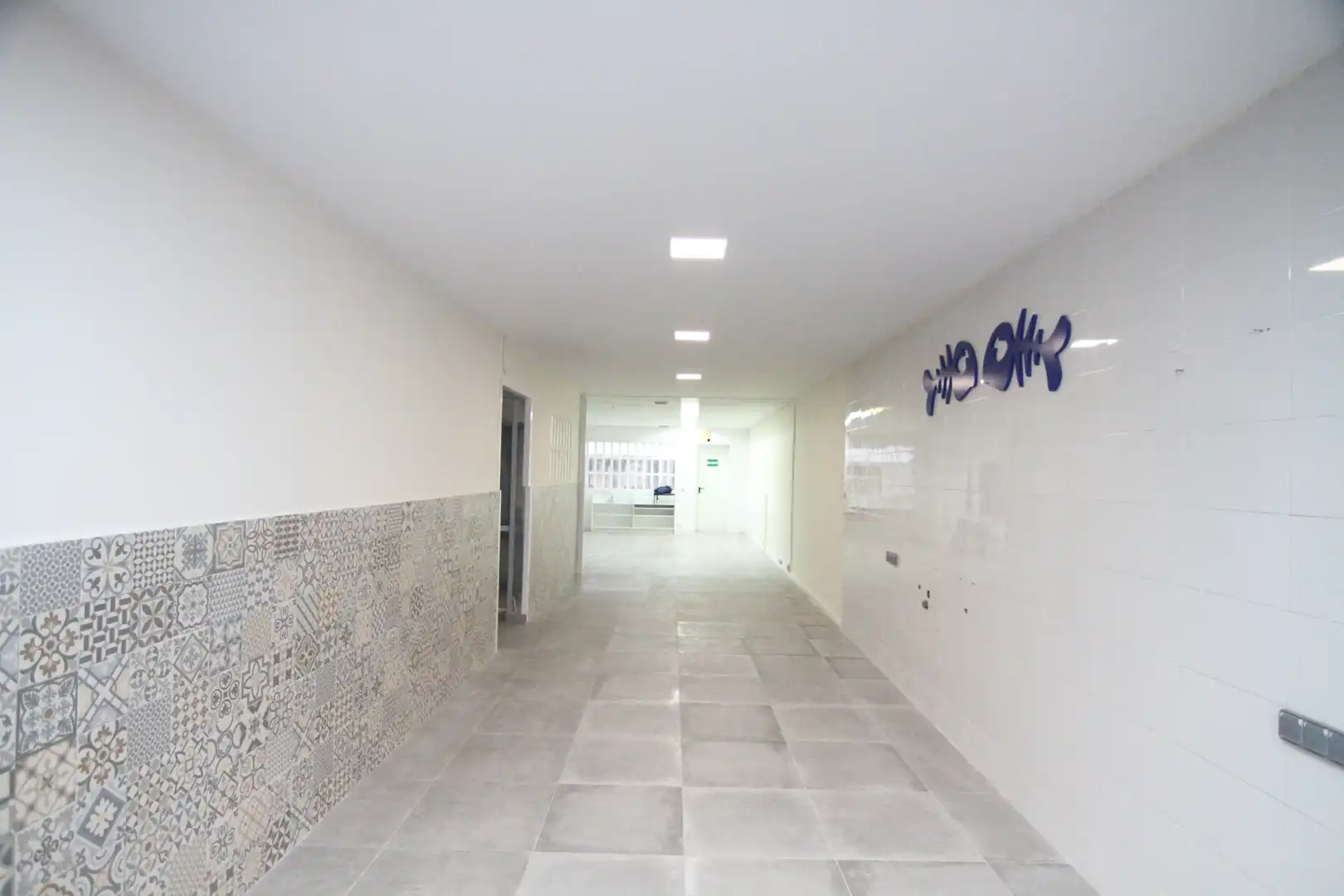 Local de alquiler en Olesa de Montserrat con Parquet
