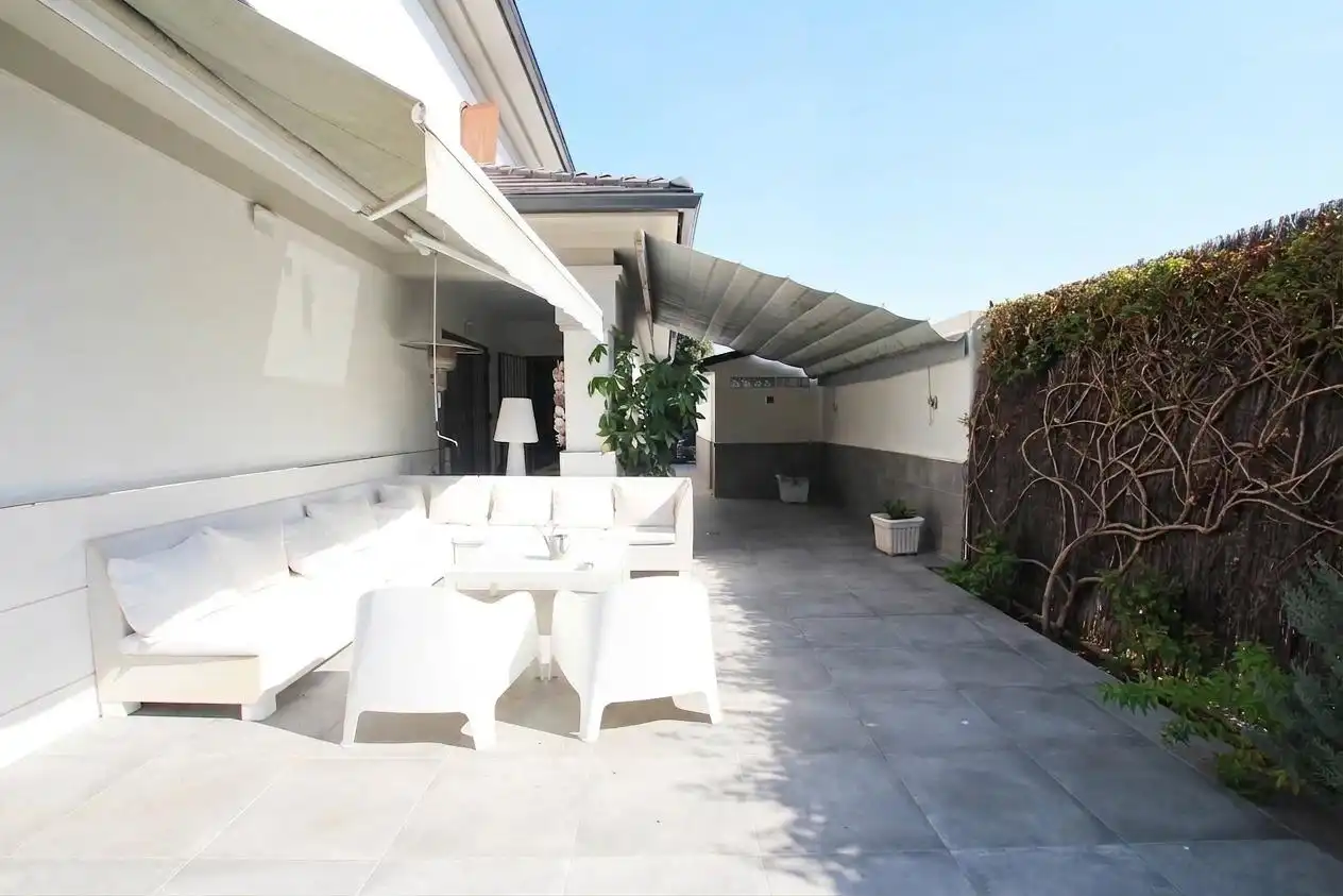 Detached house with pool for sale in Avenida - Divina Pastora - Plaza de Toros, imagen 8