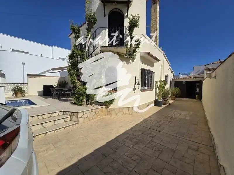 Haus mit Terrasse zum Verkauf in Pení, imagen 18
