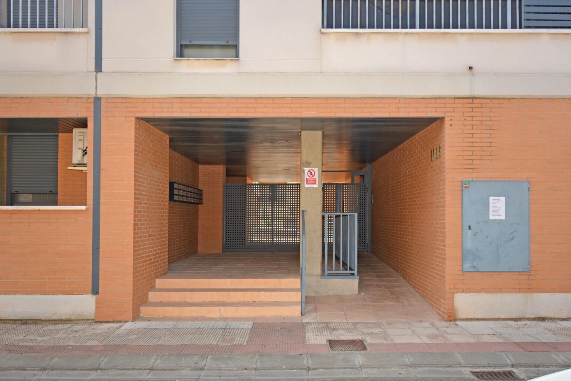 Flat for sale in Alfajarín  with Air Conditioner, Heating and Terrace