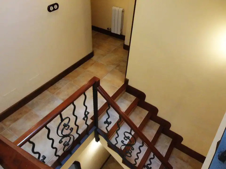 Casa adosada en venda en Riocavado de la Sierra amb Calefacció, Traster i Moblat