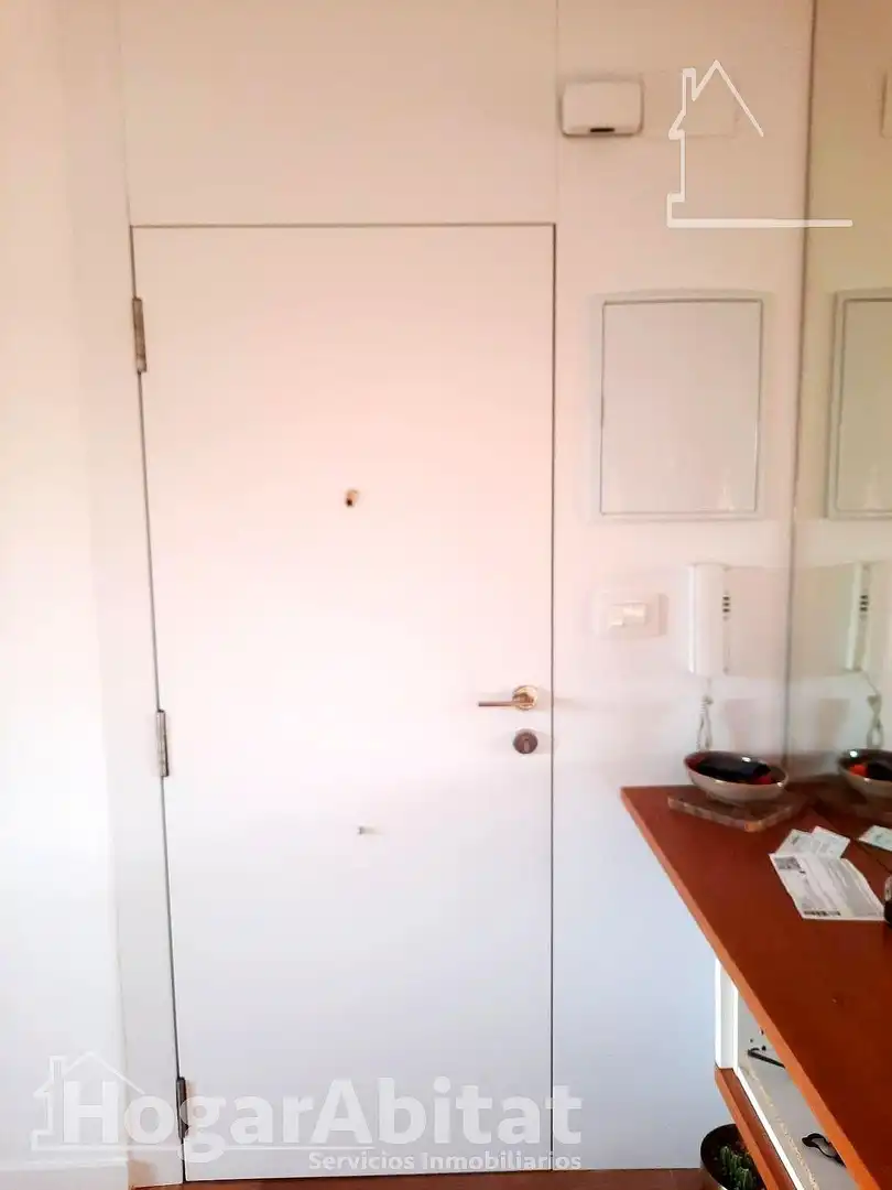 Flat for sale in Albal  with Air Conditioner, Parquet flooring and Balcony