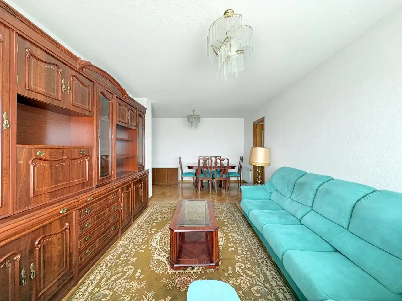 Wohnzimmer von Wohnung zur Miete in Madrid mit Heizung und Gemeinschaftspool