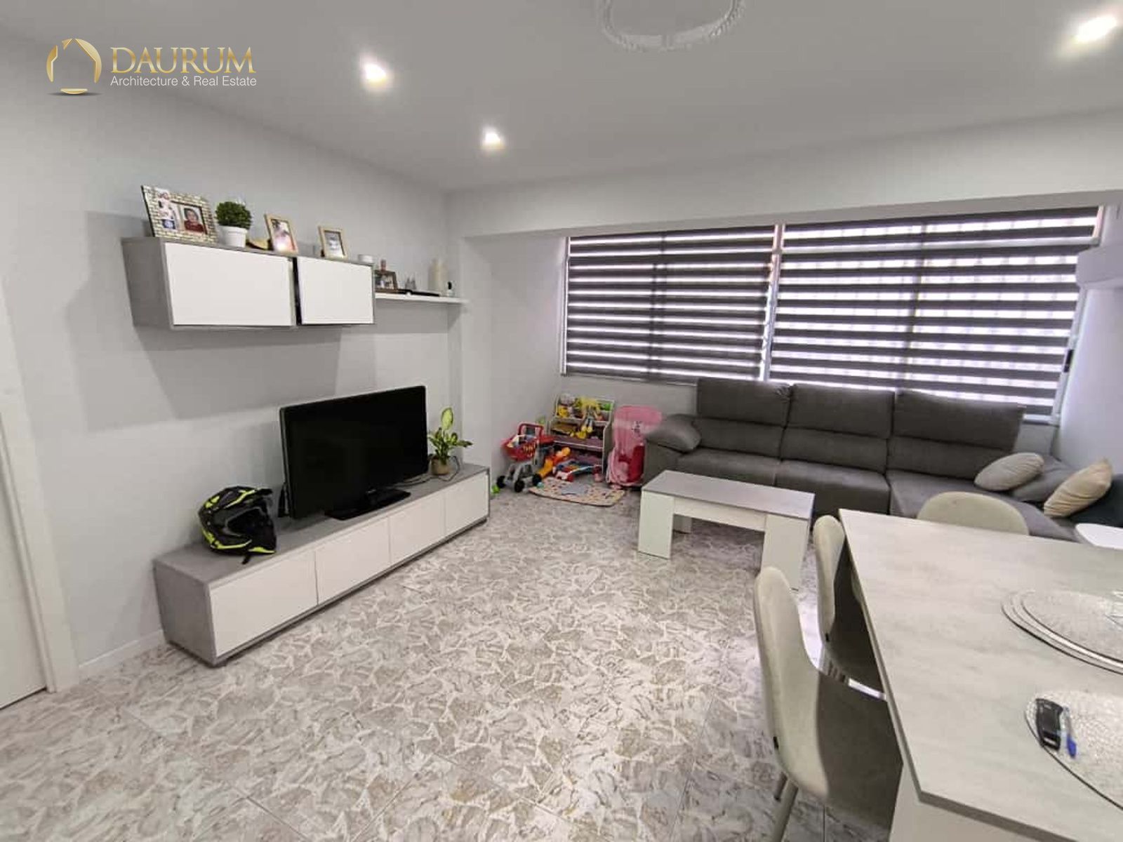 Sala d'estar de Pis en venda en San Vicente del Raspeig / Sant Vicent del Raspeig amb Aire condicionat i Moblat