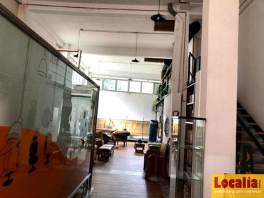 Local comercial en venda a José Gutiérrez Alonso