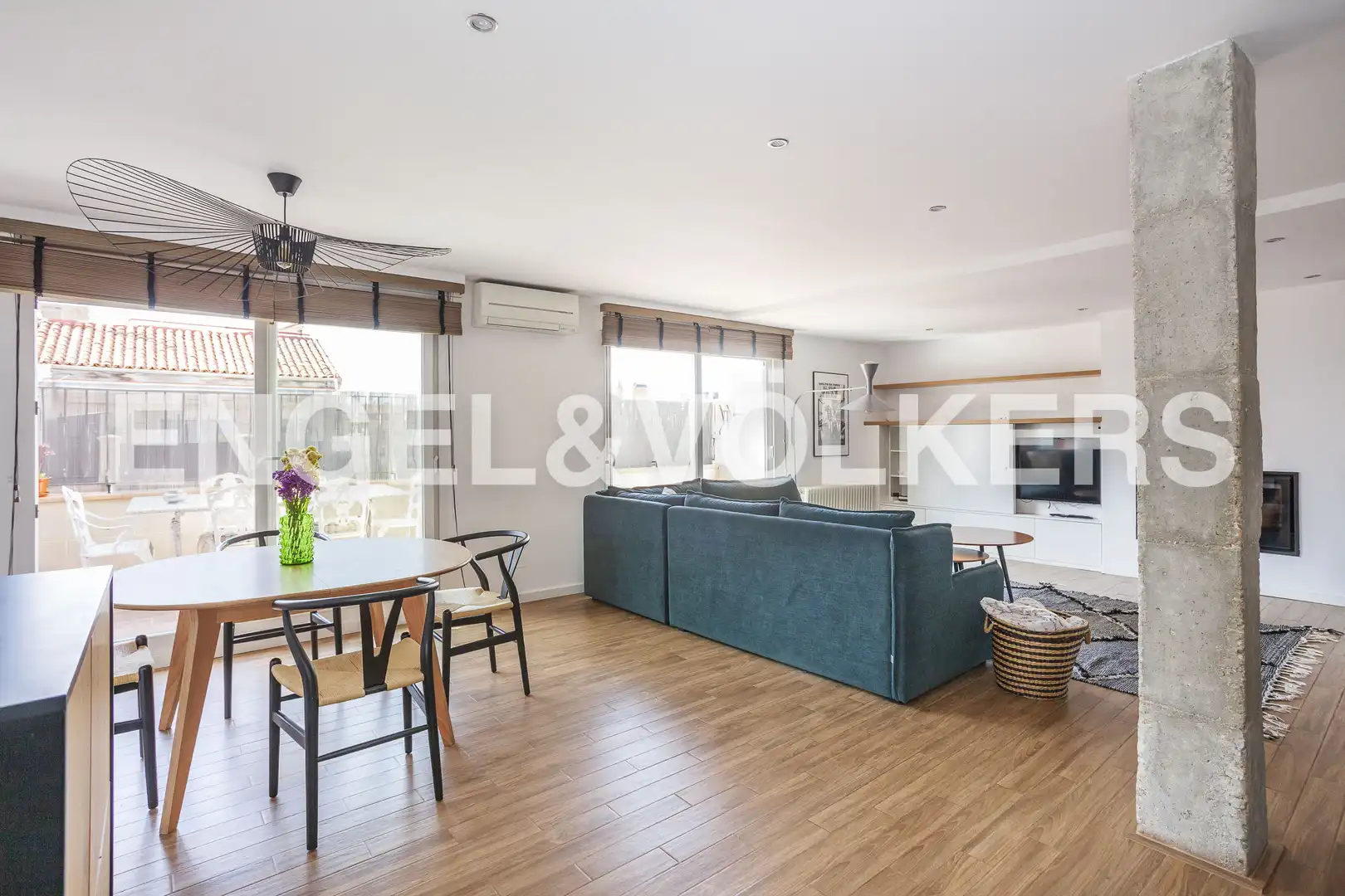 Living room of Attic for rent in Madrid  with Air Conditioner, Heating and Terrace