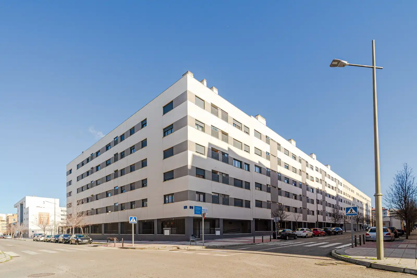 Vista exterior de Piso en venta en Móstoles con Trastero