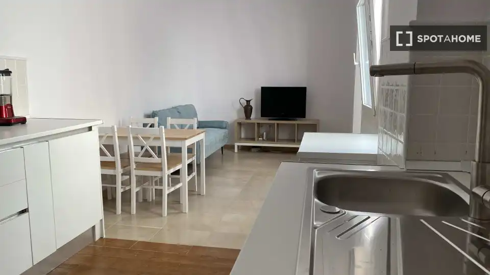 Room in San Lorenzo