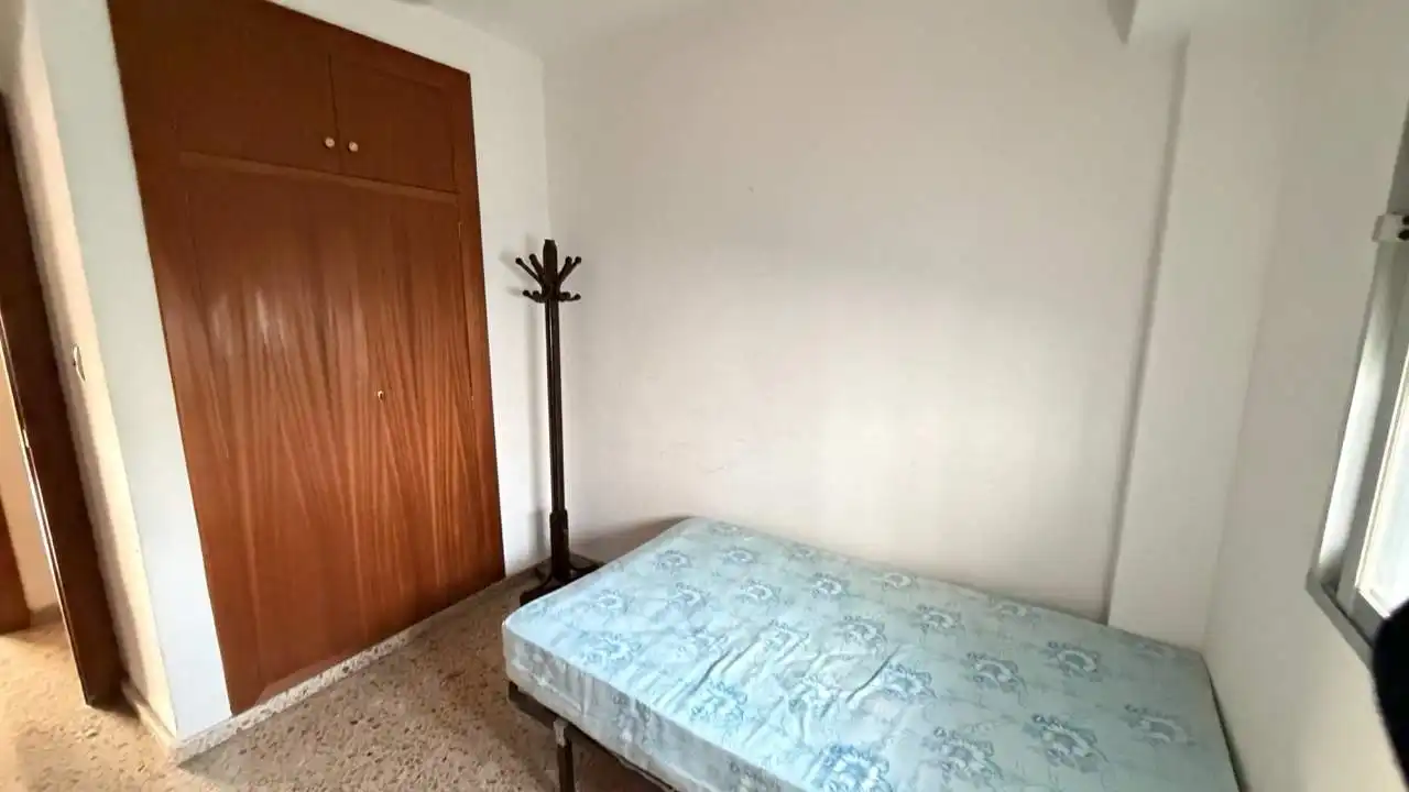 Bedroom of Flat for sale in Gandia