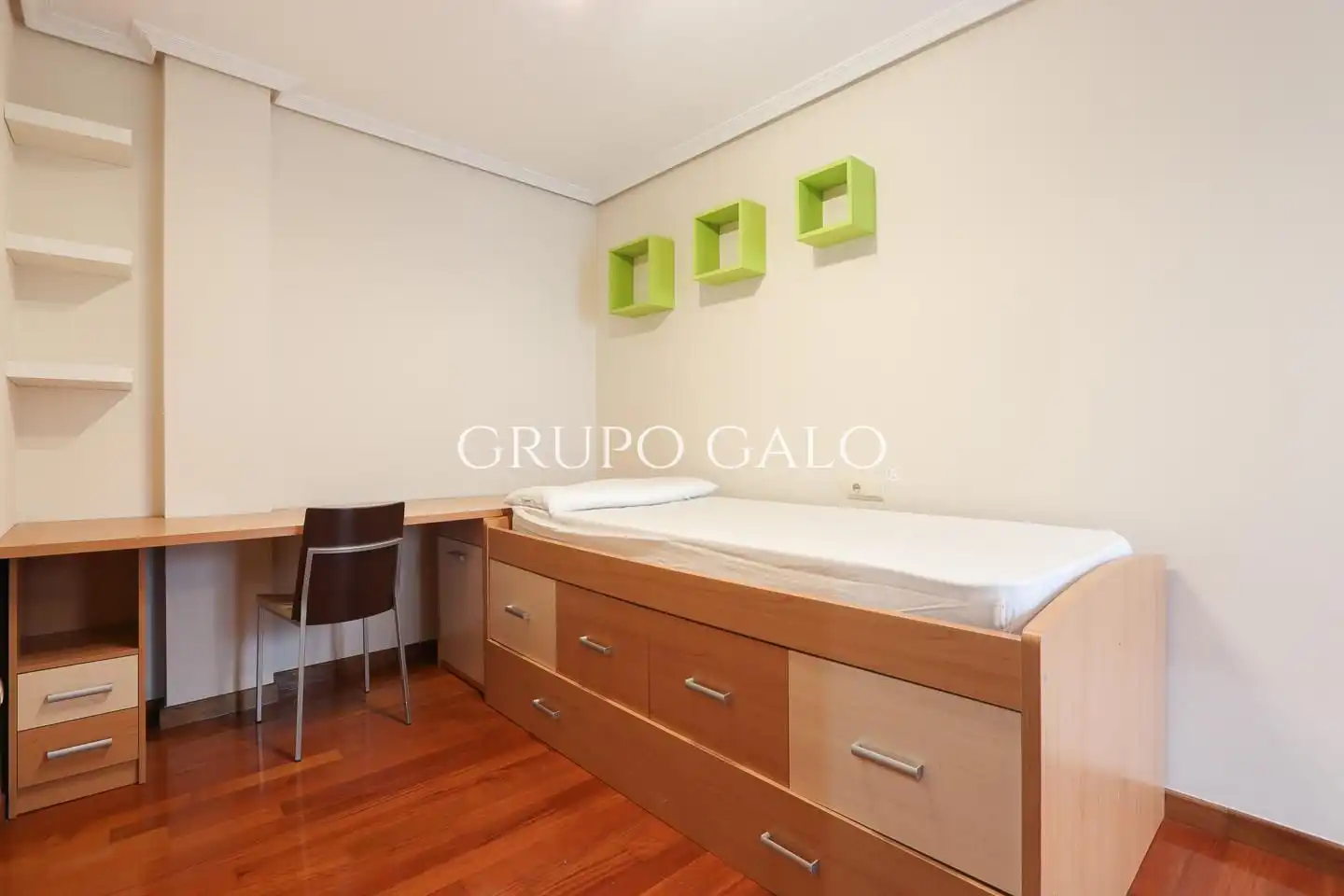 Piso de alquiler en De Ramón Nieto, Lavadores