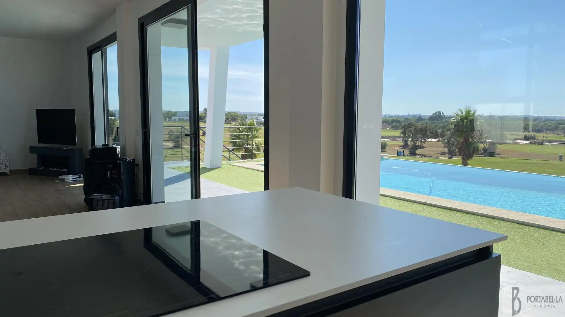 Kitchen of Houses for sale in Puerto Real  with Swimming Pool