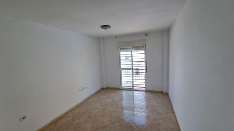 Foto 2 de Piso en venta en Lepe, Huelva