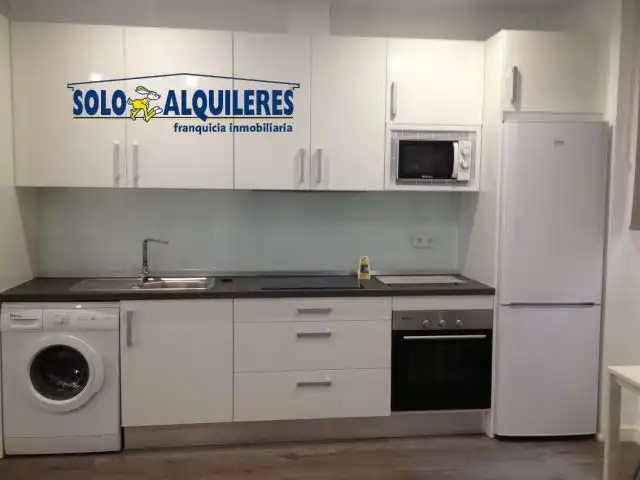 Apartamento de alquiler en Calle Sacristía de San Matías, San Matías - Realejo