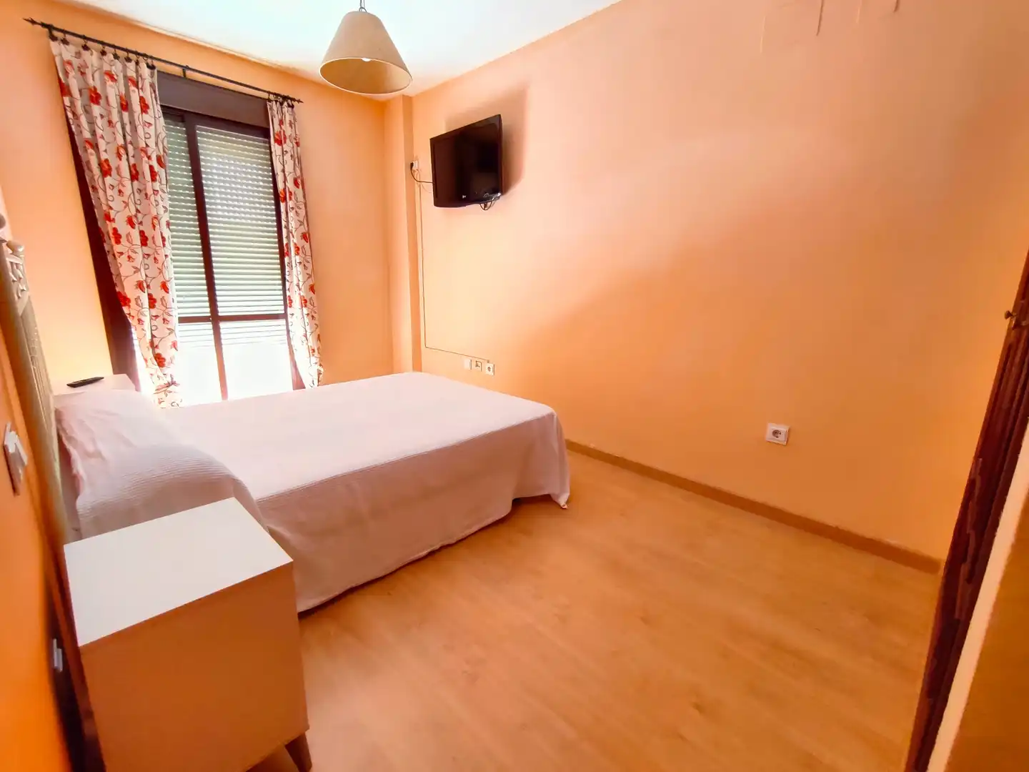 Piso con terraza en venta en Serafin Alvarez Campana 7, imagen 15