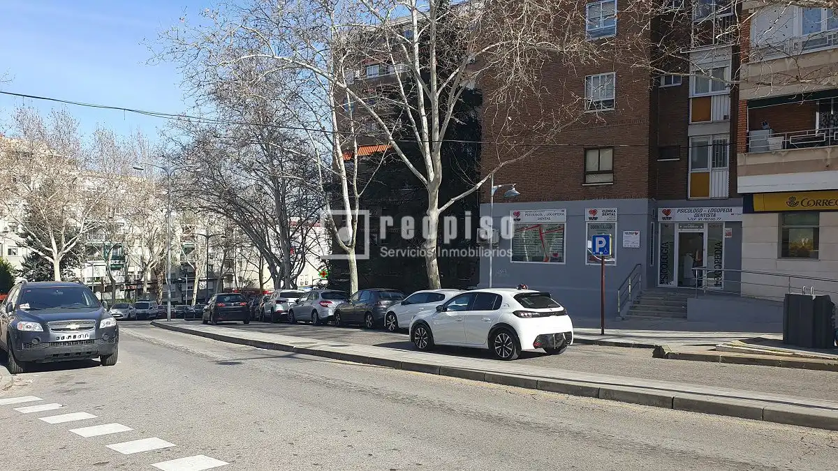 Vista exterior de Piso en venta en Alcorcón con Calefacción, Terraza y Alarma