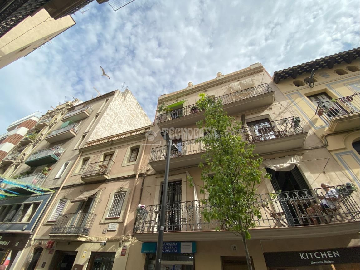 Local de lloguer a La Barceloneta, Ciutat Vella