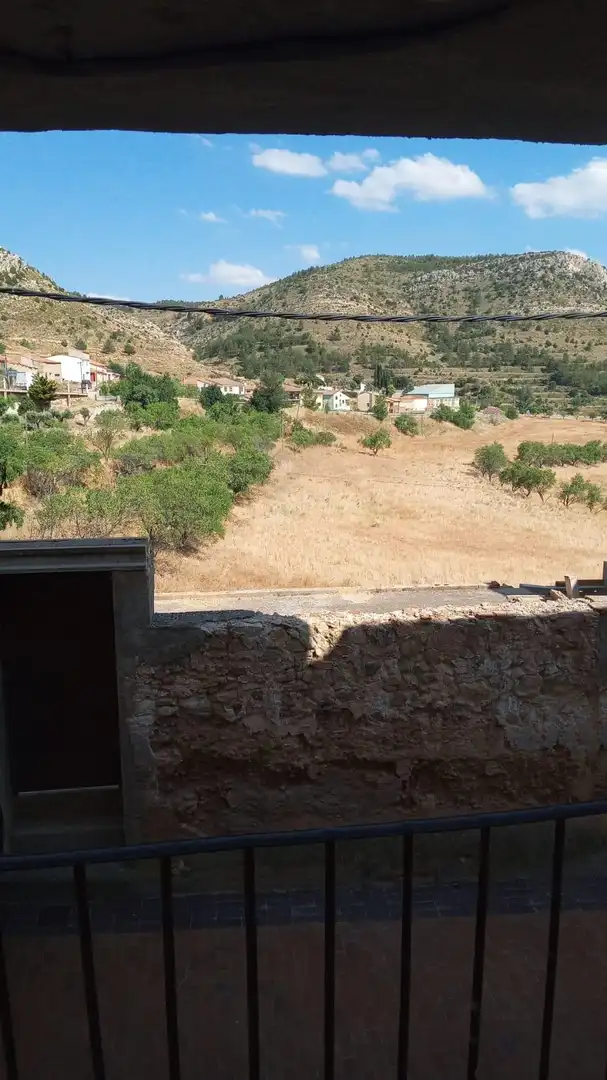 Country homes for sale in Gargallo  with Balcony