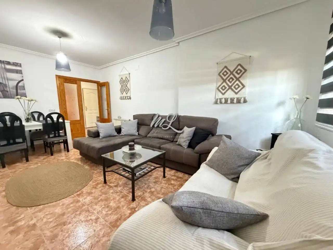 Sala d'estar de Casa adosada en venda en Villamiel de Toledo