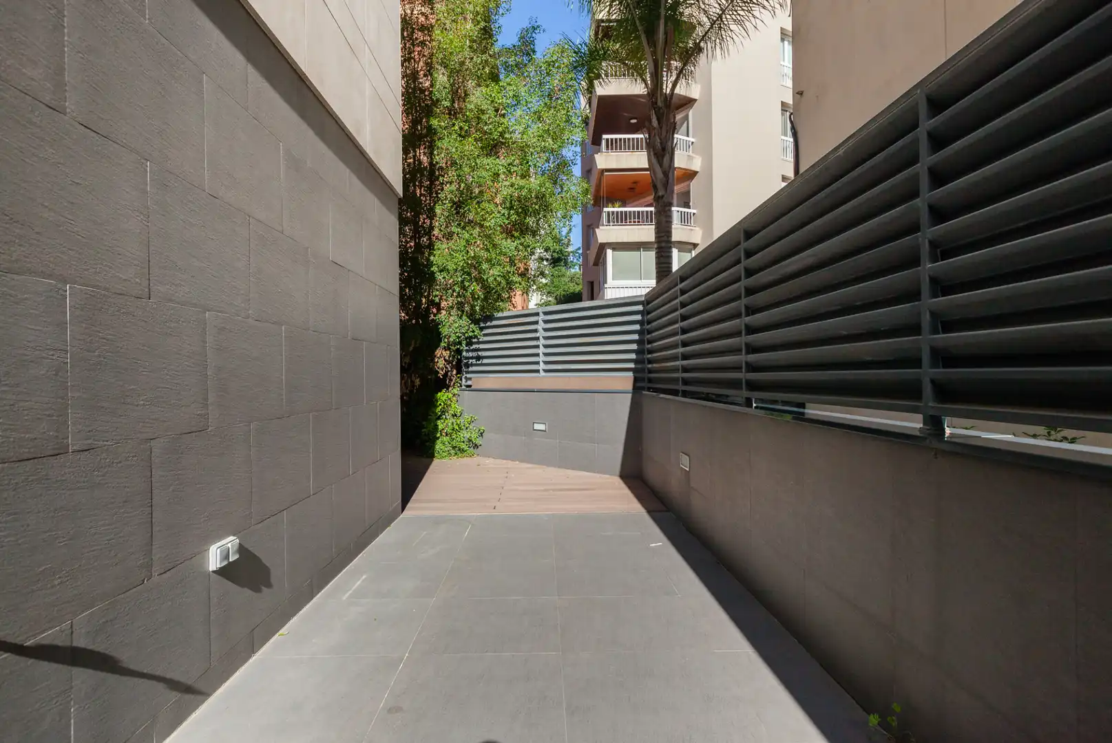 Erdgeschosswohnung mit Garten zur Miete in Carrer de Dalmases, imagen 20