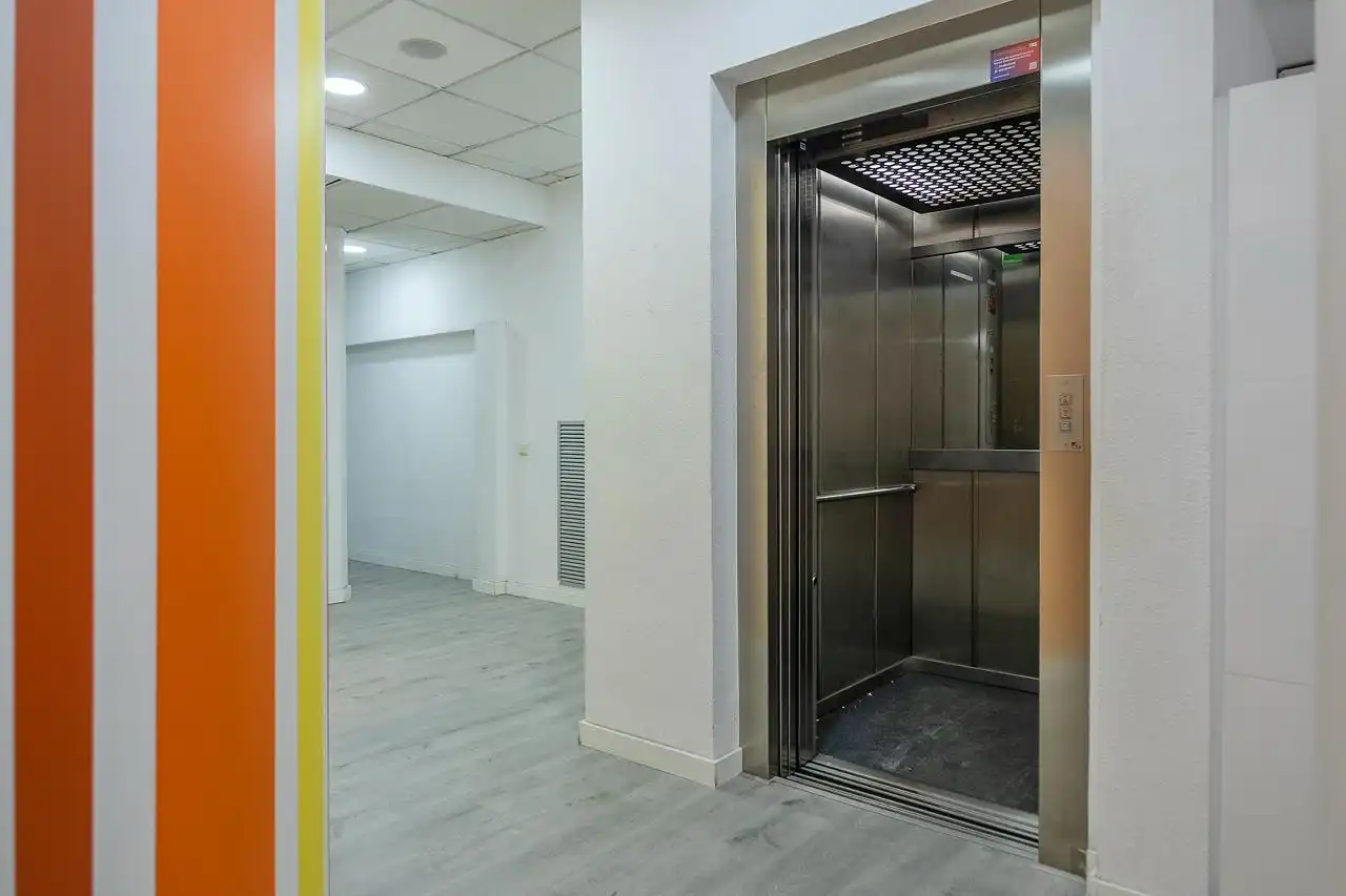 Local comercial en venda a Poble Nou, imagen 7