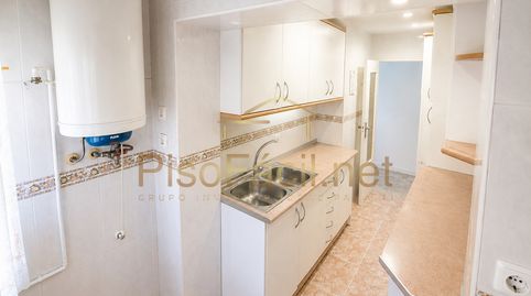 Foto 2 de Piso en venta en Calle de Paterna, San Cristóbal, Madrid Capital