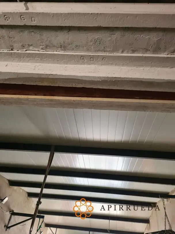 Nave industrial en venta en La Zaida