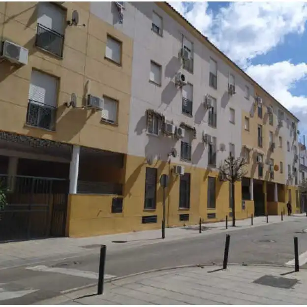Flat for sale in Calle Ortega y Muñoz 23