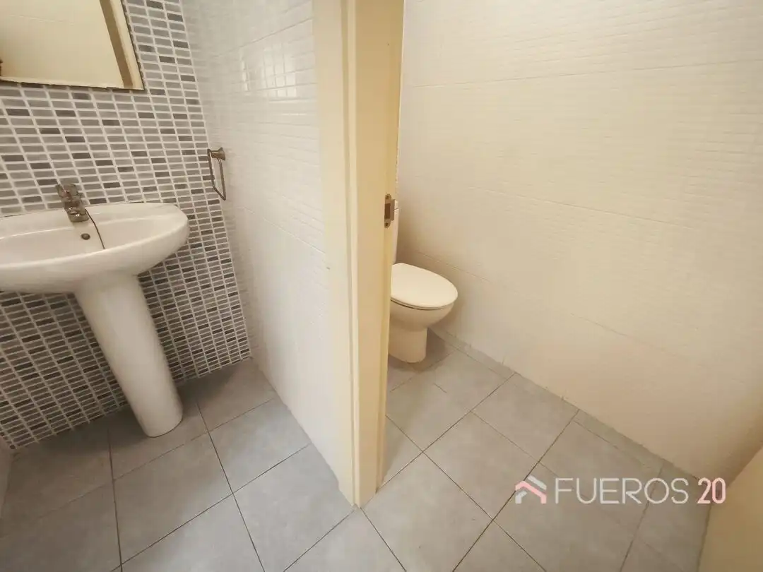 Office space to rent in Bagatza - San Vicente, imagen 9