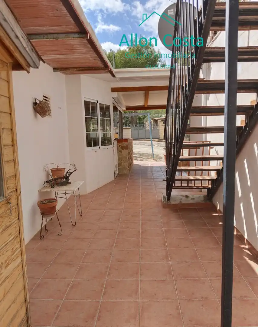 Finca rústica en venta en Orxeta con Jardín privado, Terraza y Trastero