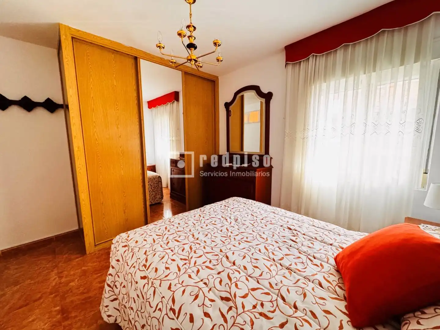 Habitación de Piso en venta en Getafe con Calefacción, Amueblado y Alarma