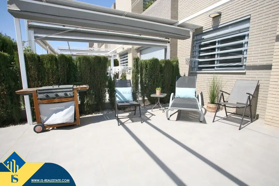 Bungalow amb piscina en venda a Nueva Torrevieja - Aguas Nuevas, imagen 69