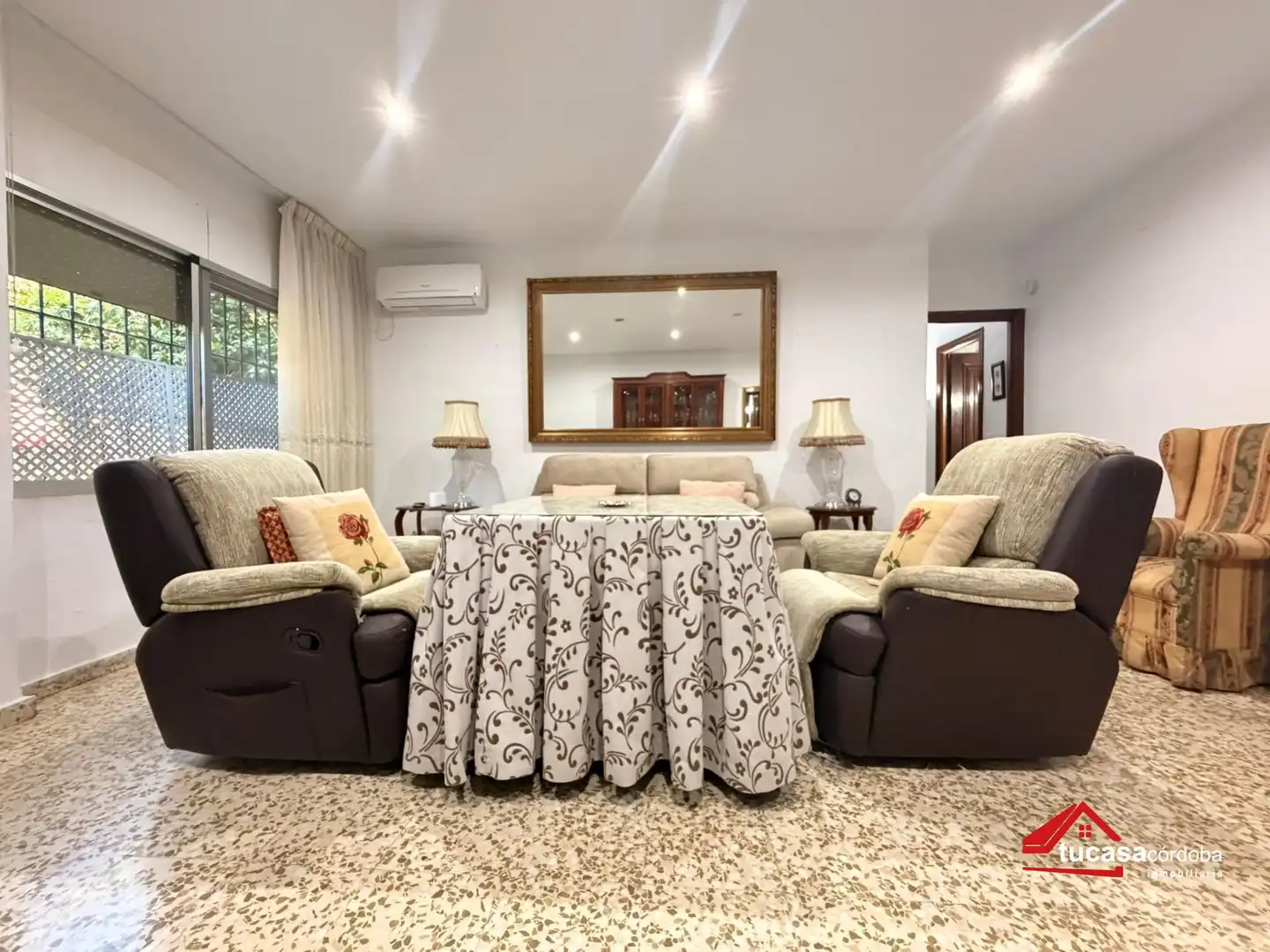 Sala de estar de Piso en venta en Córdoba con Aire acondicionado, Trastero y Amueblado