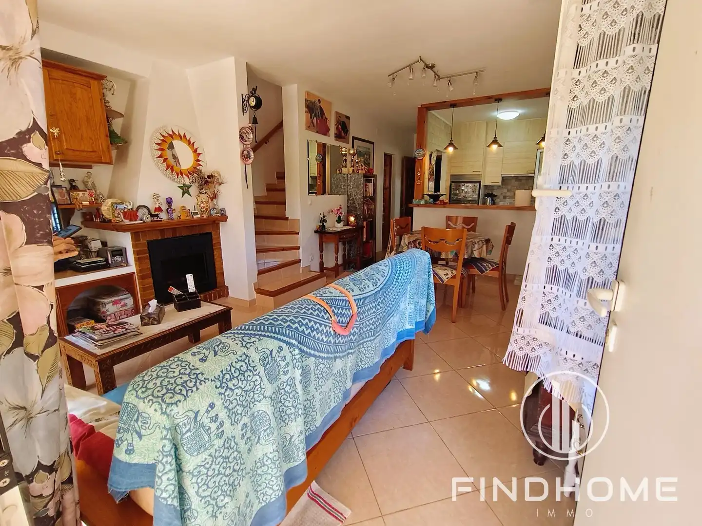 Sala d'estar de Casa adosada en venda en Empuriabrava amb Calefacció, Terrassa i Traster