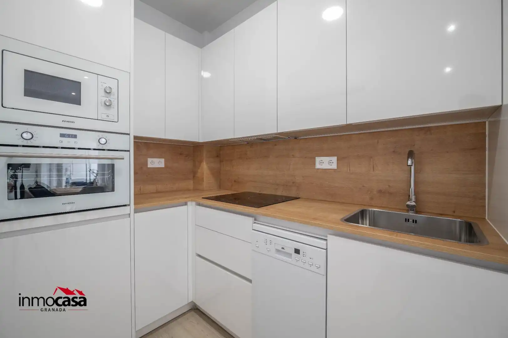 Kitchen of Flat for sale in Granada