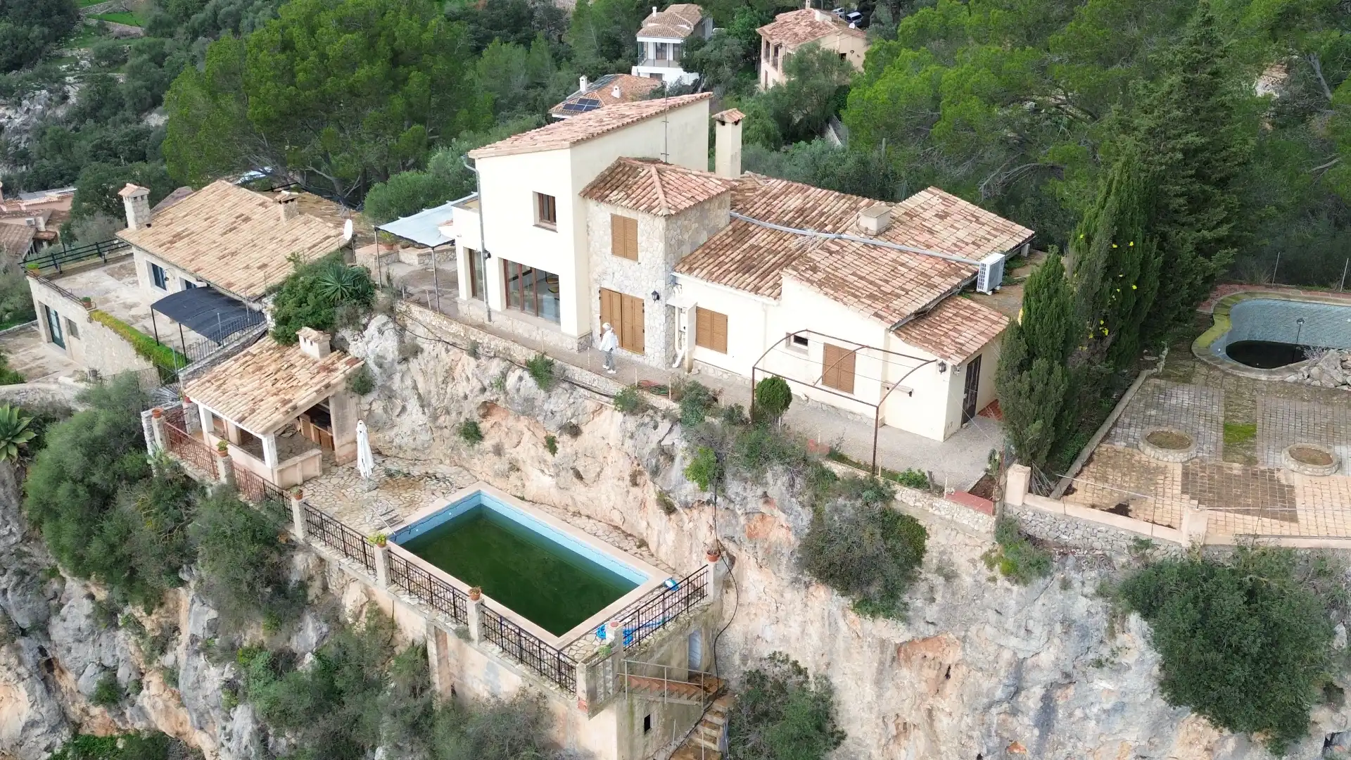 Casa rústica amb piscina en venda a Puigpunyent