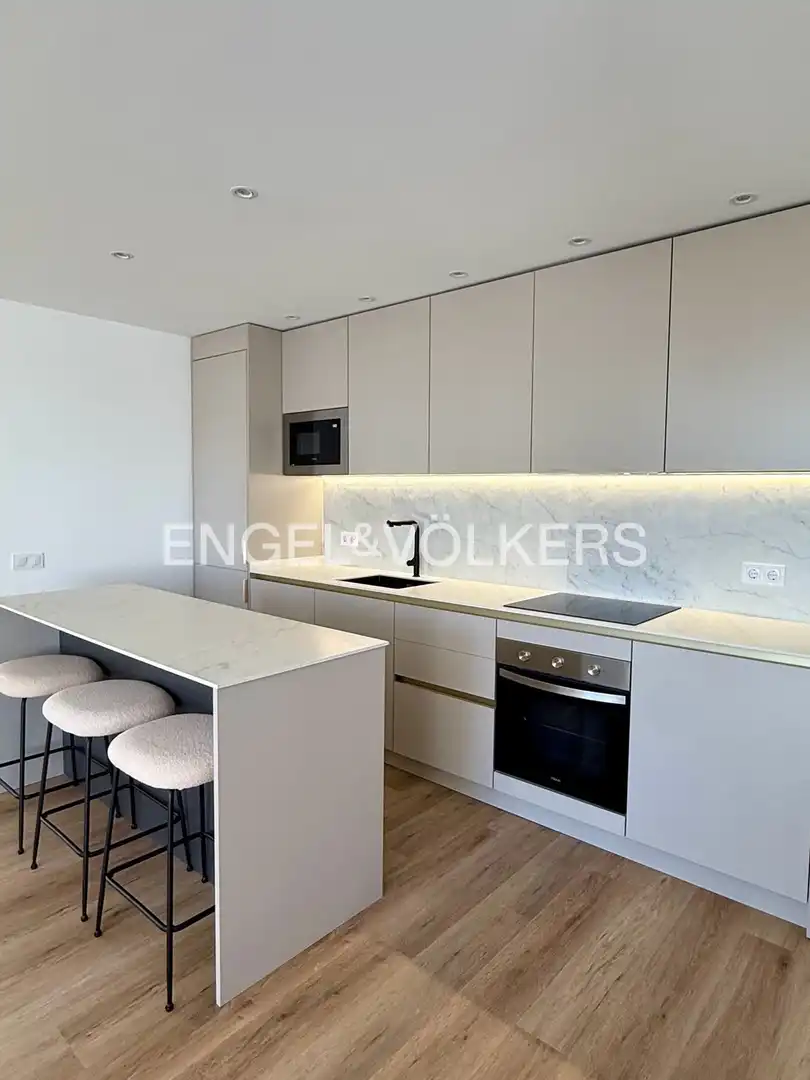 Kitchen of Flat for rent in Madrid  with Air Conditioner, Heating and Private garden