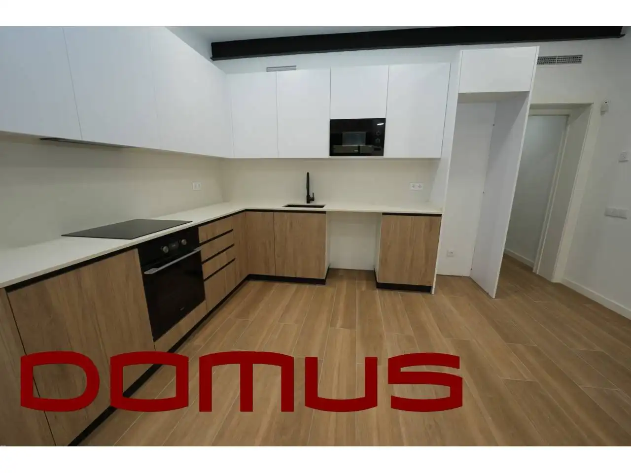 Cocina de Casa o chalet de alquiler en Sant Boi de Llobregat con Aire acondicionado, Calefacción y Jardín privado