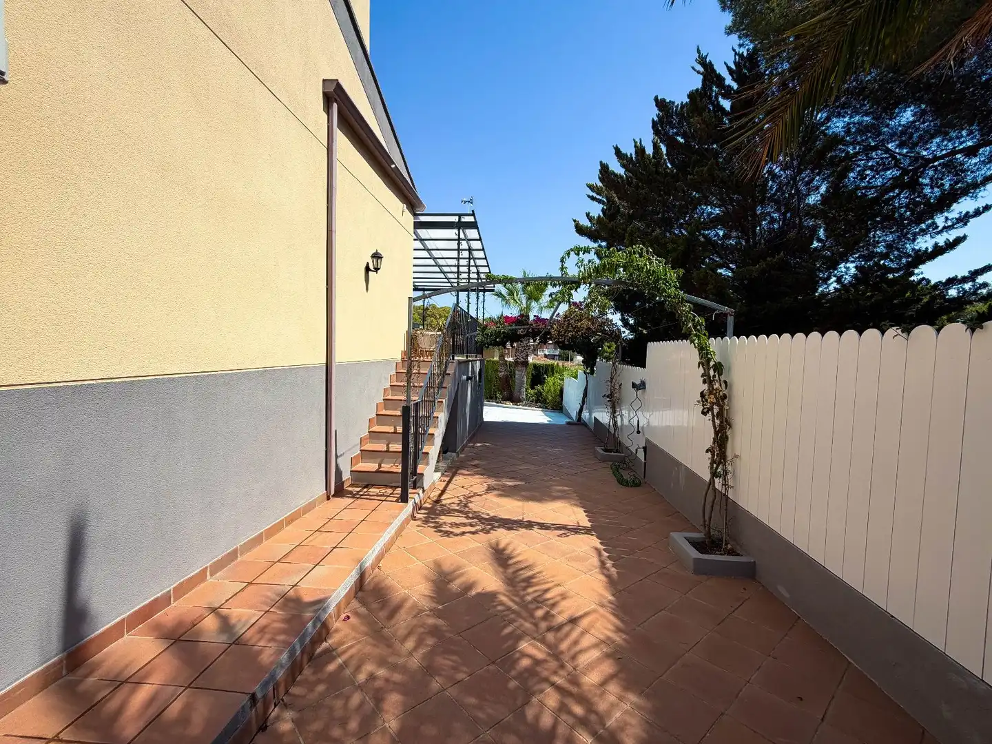 Terrace of Houses for sale in Roda de Berà  with Air Conditioner, Heating and Terrace