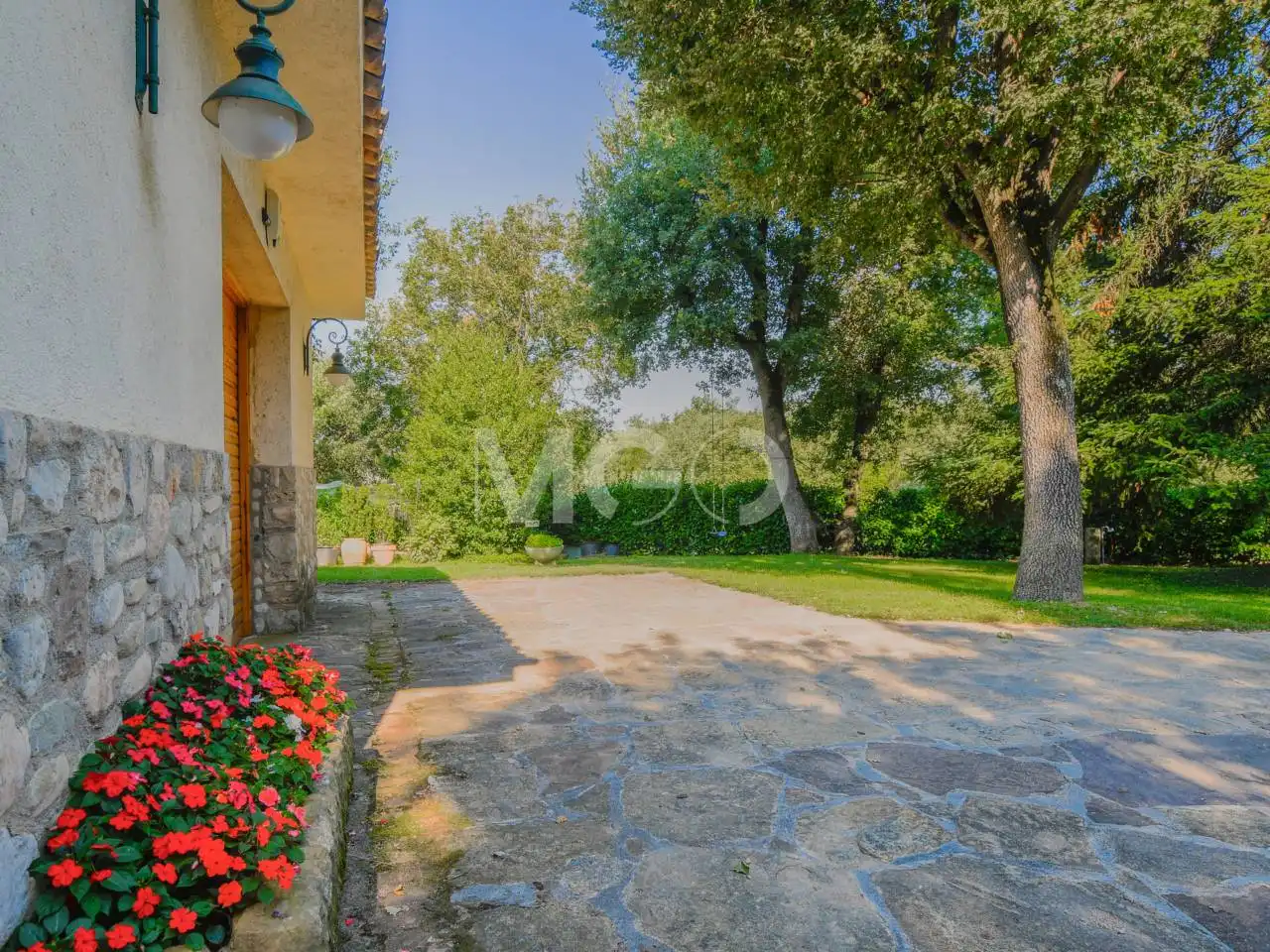 Jardí de Casa o xalet en venda en Tavèrnoles amb Calefacció, Jardí privat i Parquet