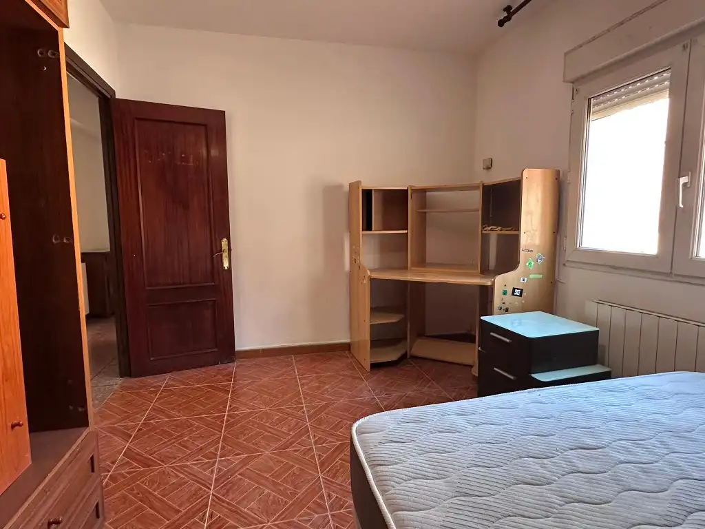 Bedroom of Flat for sale in Gijón   with Heating, Terrace and Furnished