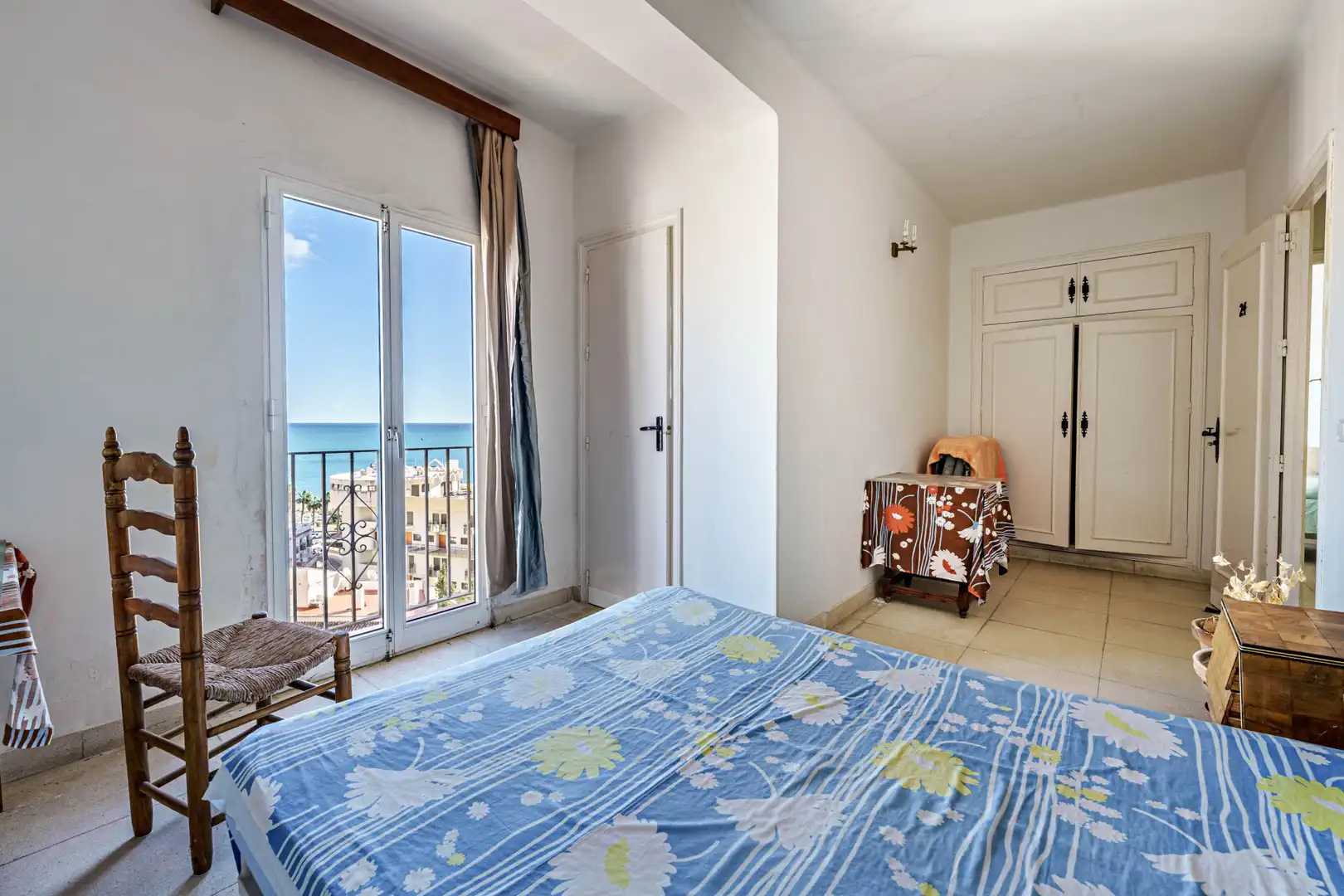 Bedroom of Buildings for sale in Torremolinos