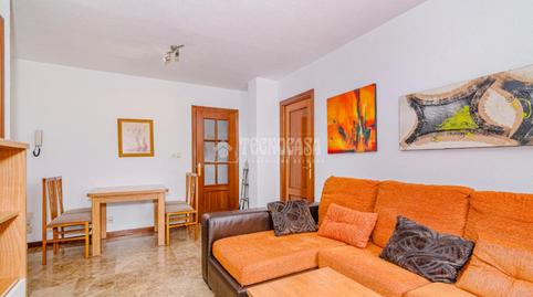 Foto 2 de Piso en venta en La Zubia Ciudad, La Zubia