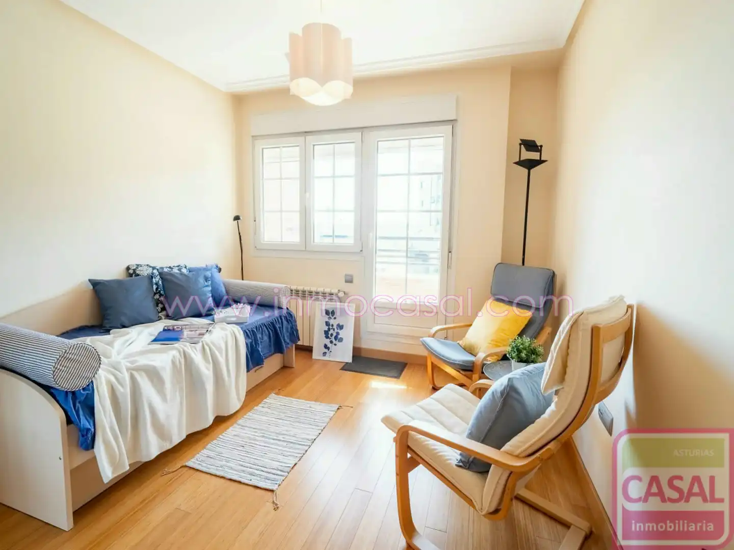 Dormitori de Casa o xalet en venda en Corvera de Asturias amb Calefacció, Terrassa i Traster