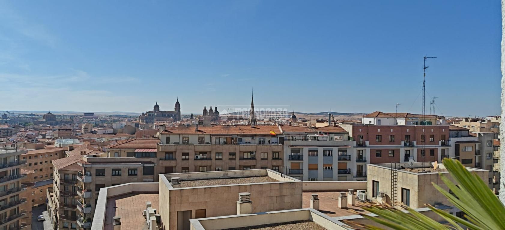 Exterior view of Flat for sale in Salamanca Capital  with Heating, Terrace and Furnished