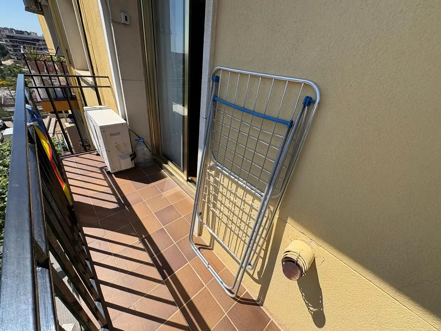 Terrassa de Pis en venda en L'Hospitalet de Llobregat amb Aire condicionat, Calefacció i Moblat