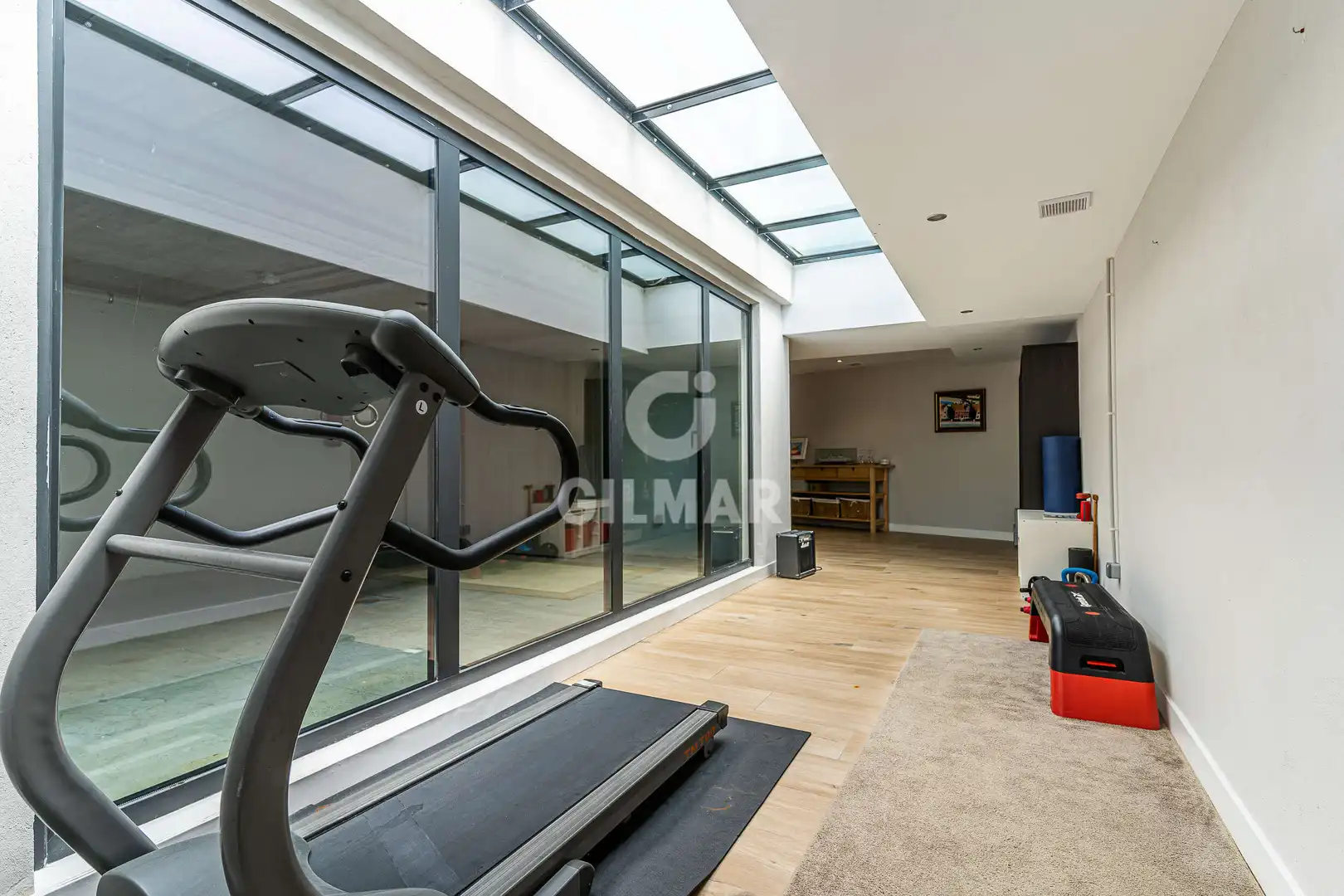 Einfamilien-Reihenhaus zum Verkauf in Madrid mit Heizung, Privatgarten und Schwimmbad