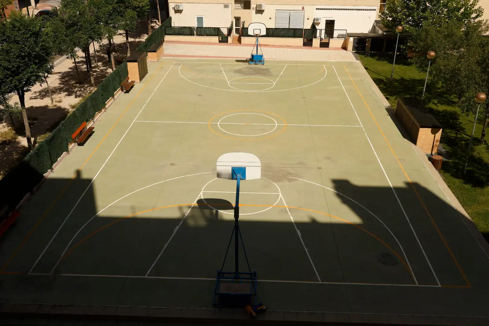 Parking de Apartamento en venta en Zaragoza con Aire acondicionado, Calefacción y Horno
