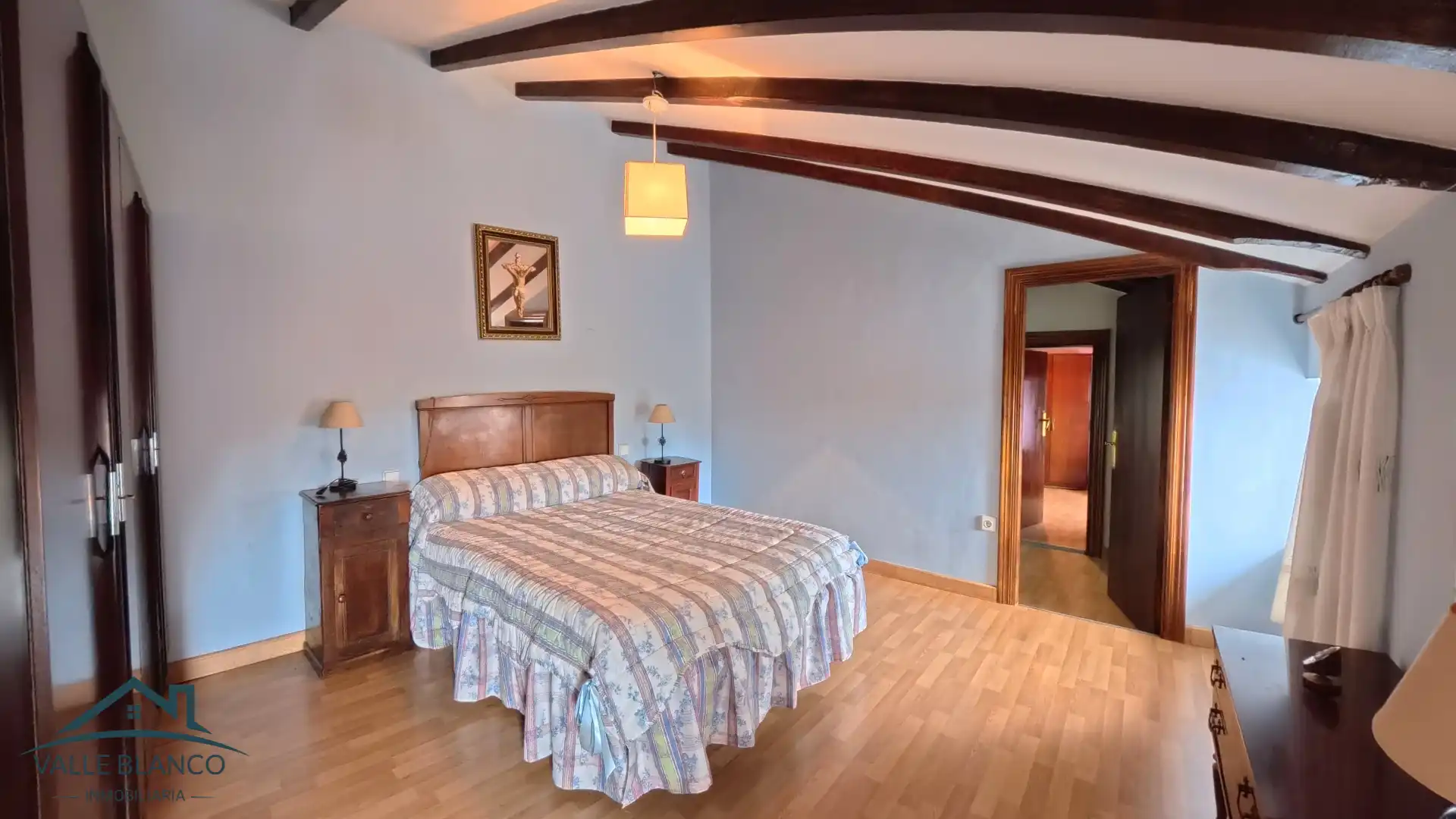 Dormitori de Casa o xalet en venda en Valdeolea
