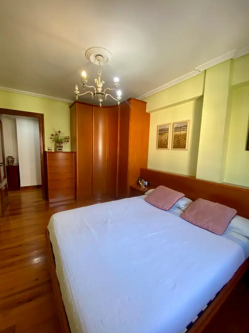 Habitación de Piso en venta en Aretxabaleta con Trastero, Amueblado y Balcón